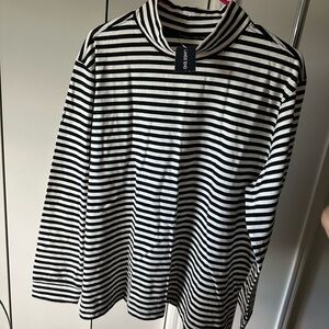 Land’s End NWT Large (14-16) Black and White Striped Long mock neck Sleeve Top